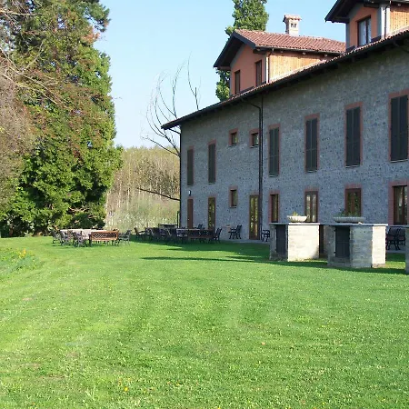 Hotel Tenuta Larenzania 4*