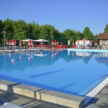 Tenuta Larenzania Hotel