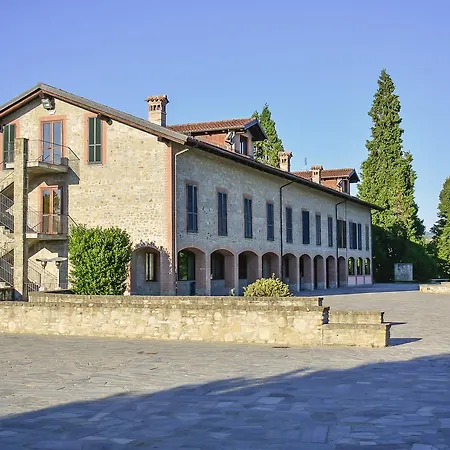 Tenuta Larenzania Hotel