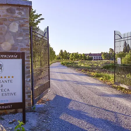 Tenuta Larenzania Hotel Dogliani