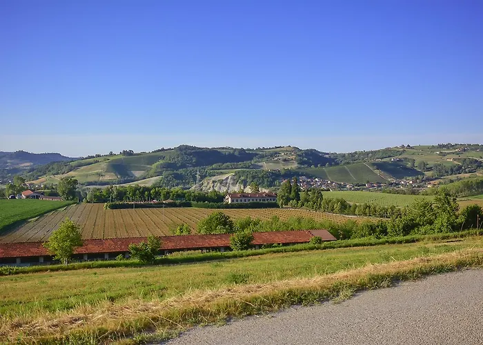 Tenuta Larenzania Hotell 4*